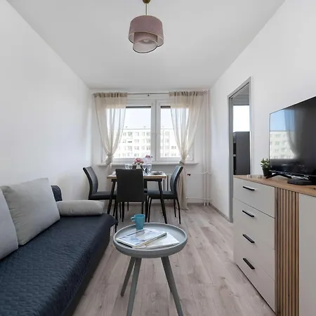 Bright 2-bedroom With Bathtub, Remote Work By Renters Apartament Wrocław